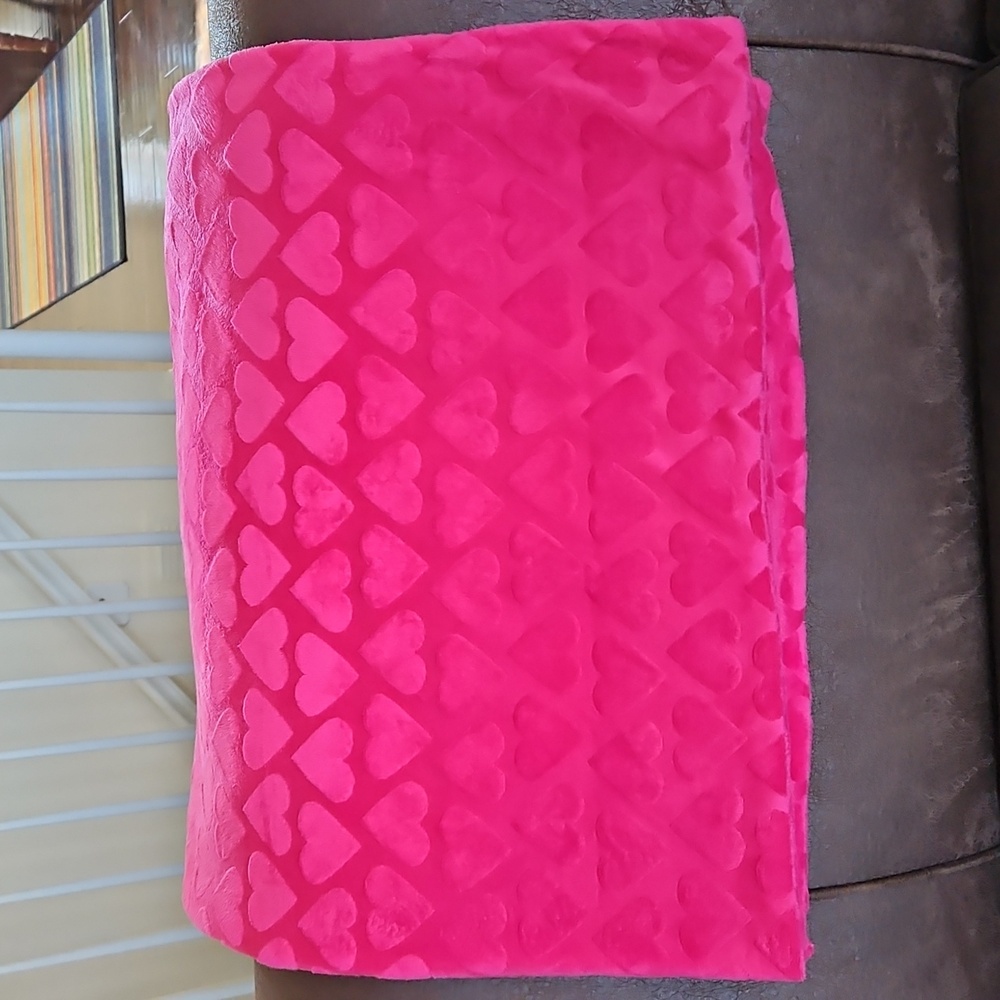Custom Love Plush Throw Or Baby Blanket - Pink Heart & Block Pattern NWOT